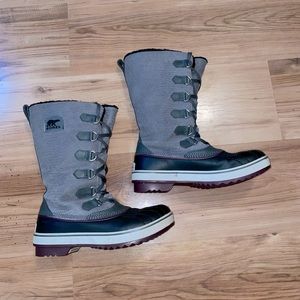 Sorel Winter Boots size 8